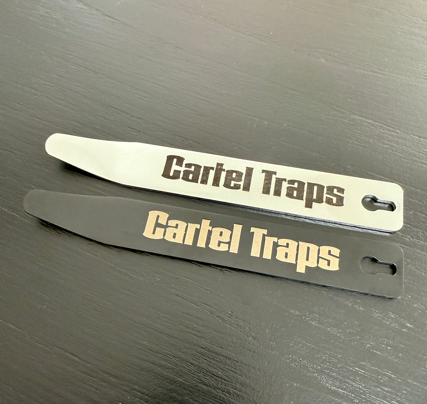 Cartel Traps Pry Tool